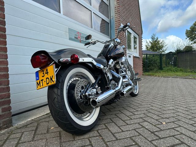 harley-davidson - springer-softail-fxsts