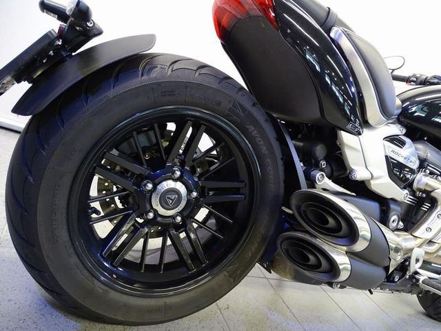 triumph - rocket-iii-r