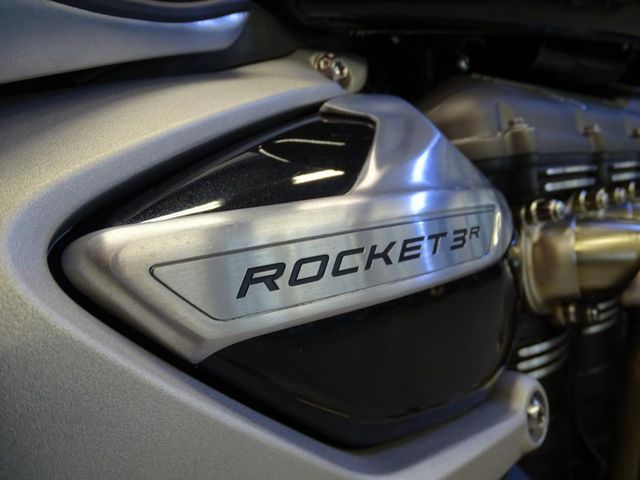 triumph - rocket-iii-r