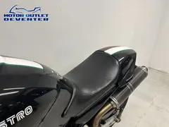 Ducati Monster 750 Dark 2000 occasion – foto 19 van 21