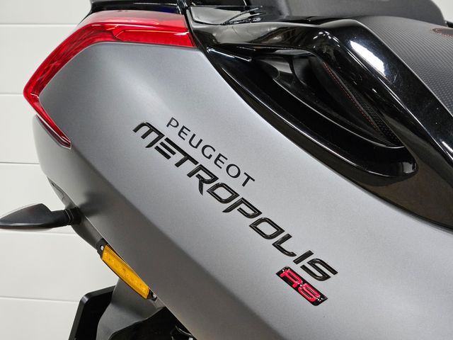 peugeot - metropolis-rs