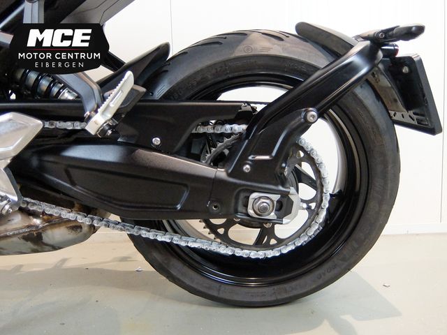 triumph - trident-660