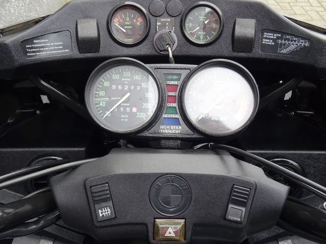 bmw - r-100-rt-classic