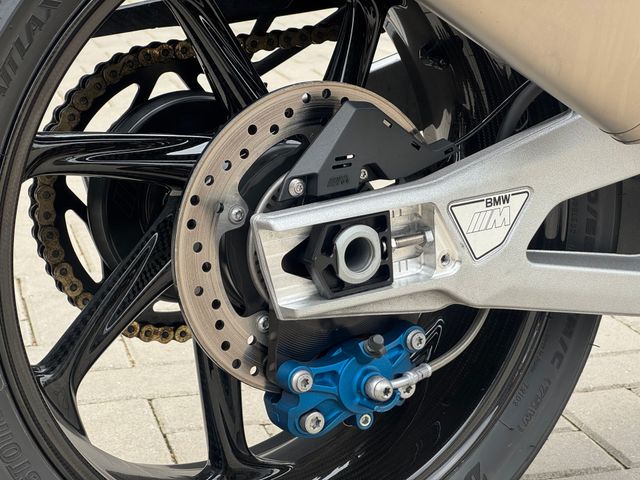 bmw - m-1000-rr