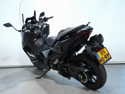 YAMAHA TMAX TECH MAX 560 – foto 4