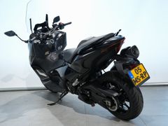 Yamaha T-MAX 560 Tech MAX 2023 occasion – foto 4 van 12