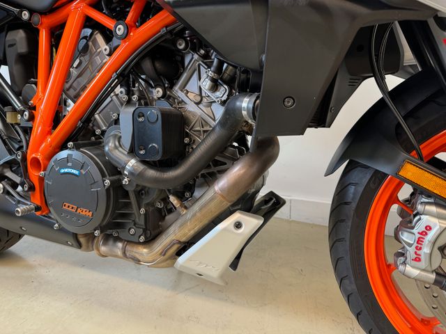 ktm - 1290-super-duke-gt