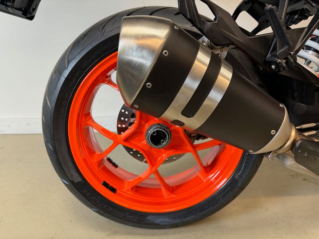 ktm - 1290-super-duke-gt