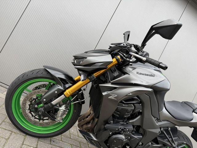 kawasaki - z1100-se