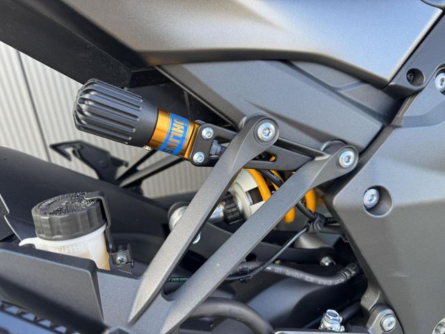 kawasaki - z1100-se