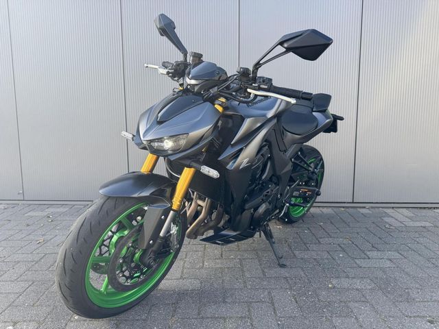kawasaki - z1100-se
