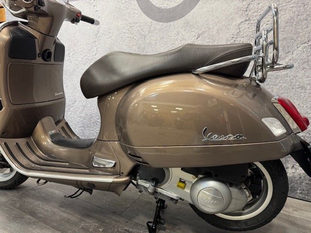 vespa - gts-300-touring