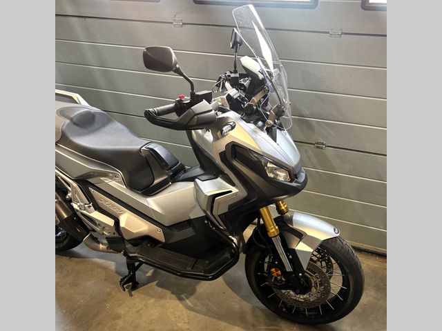 honda - x-adv