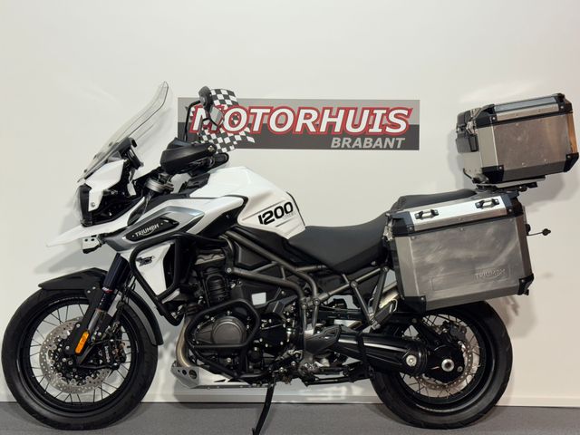 triumph - tiger-explorer-xca