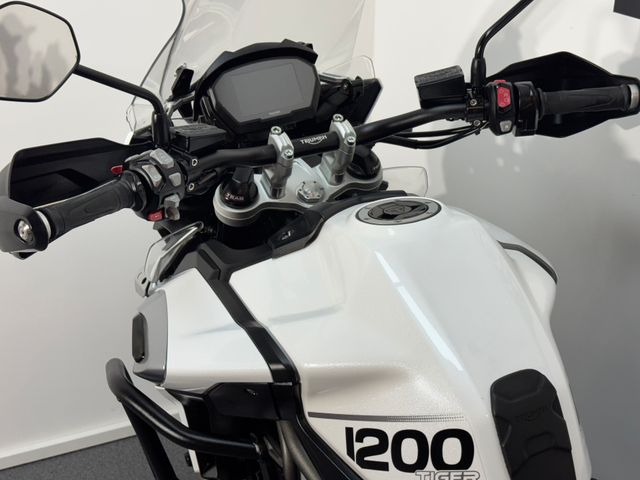 triumph - tiger-explorer-xca