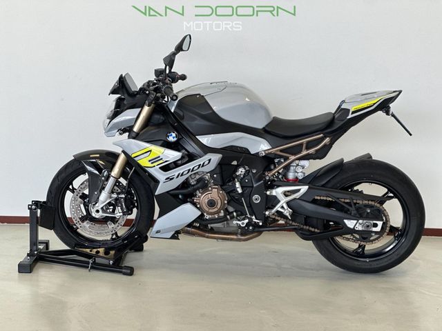 bmw - s-1000-rr-carbon-edition