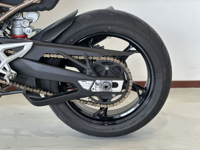 bmw - s-1000-rr-carbon-edition