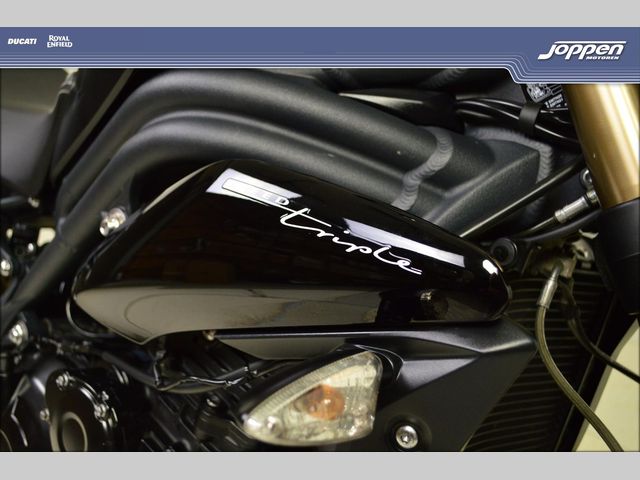 triumph - speed-triple-1050
