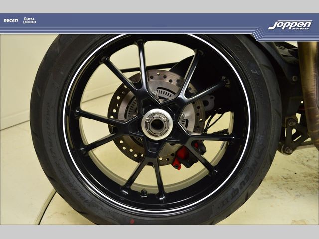 triumph - speed-triple-1050