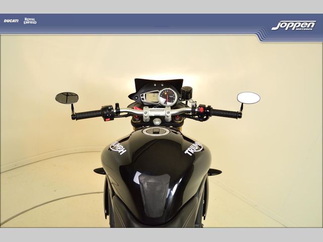 triumph - speed-triple-1050