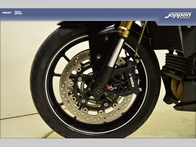 triumph - speed-triple-1050
