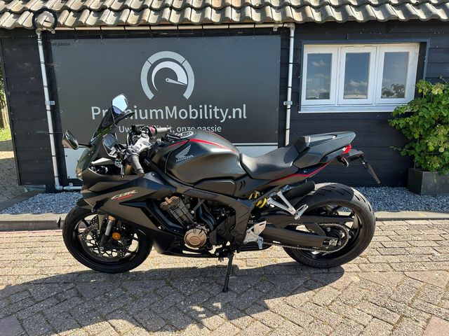 honda - cbr-650-r
