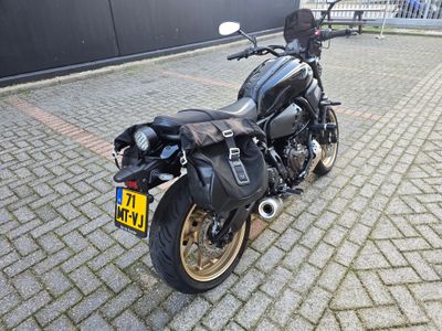 YAMAHA XSR 700 – foto 4
