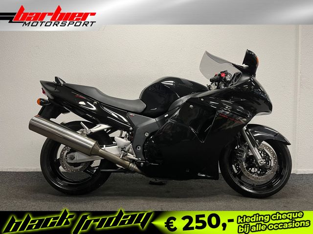 honda - cbr-1100--xx-super-blackbird