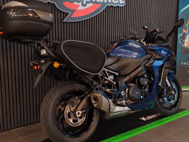 suzuki - gsx-s-1000-gt