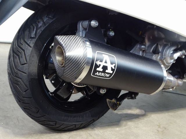 vespa - gts-300-super-sport