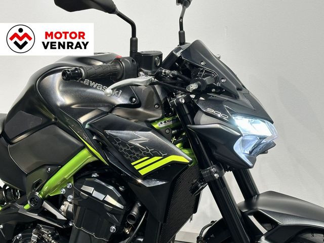kawasaki - z900