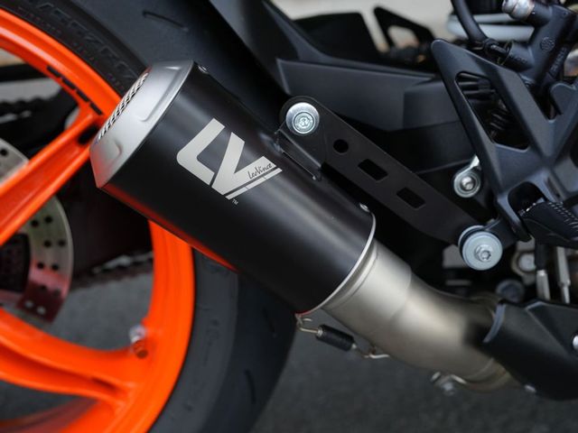 ktm - 1290-super-duke-r