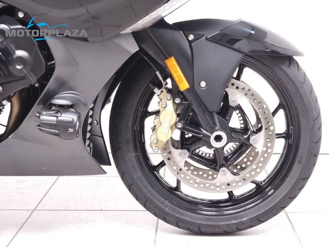 bmw - k-1600-gt