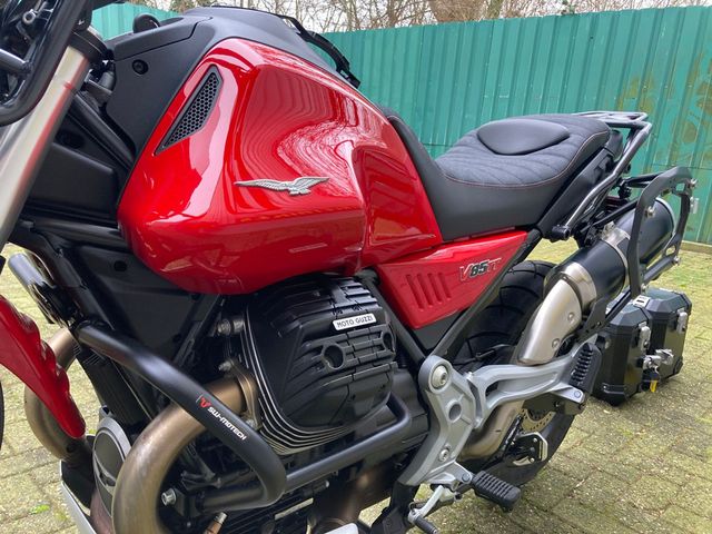 moto-guzzi - v-85-tt