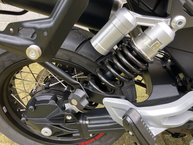 moto-guzzi - v-85-tt