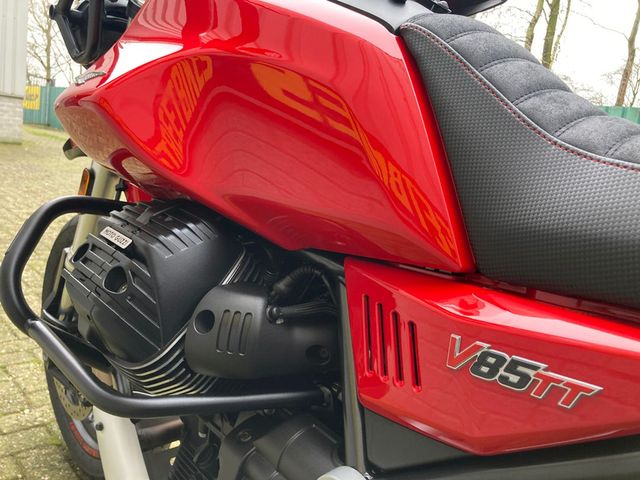 moto-guzzi - v-85-tt