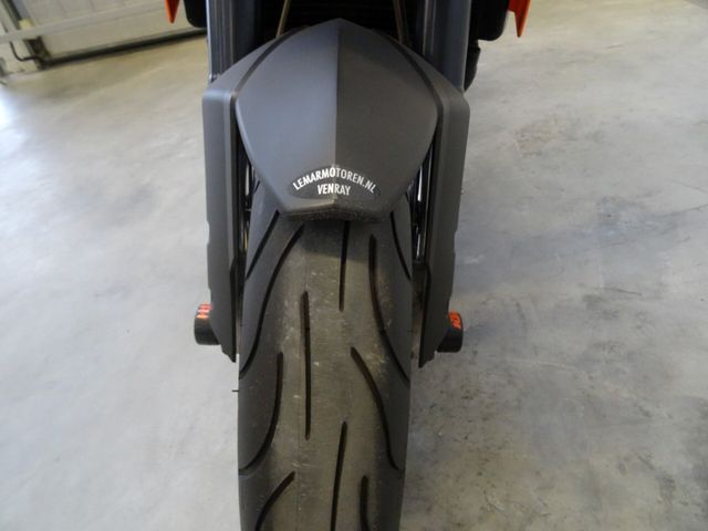ktm - 990-super-duke