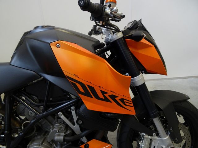 ktm - 990-super-duke