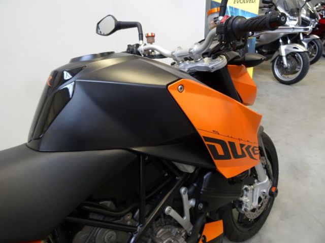 ktm - 990-super-duke