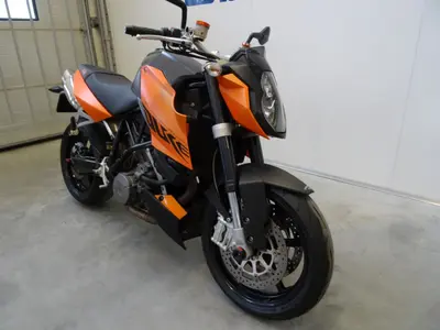 KTM 990 SUPER DUKE – foto 2