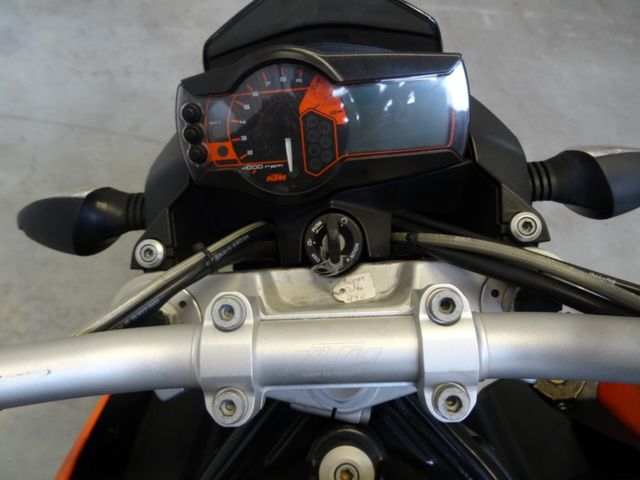 ktm - 990-super-duke