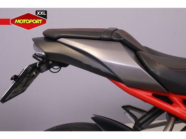 triumph - speed-triple-r