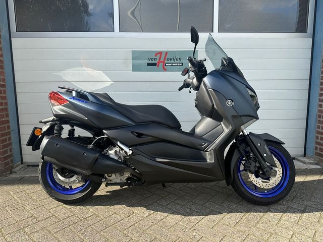 yamaha - x-max-300