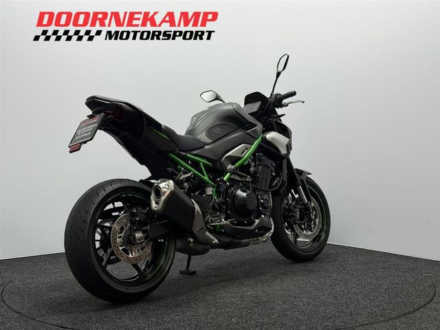 kawasaki - z900