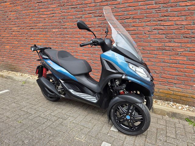 piaggio - mp3-300-hpe-sport