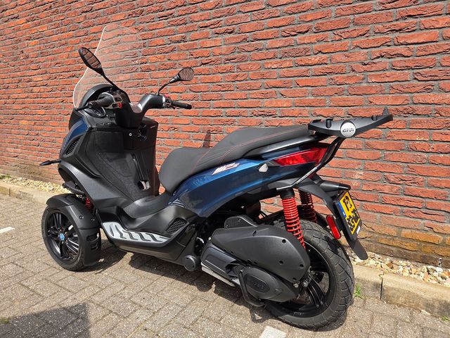 piaggio - mp3-300-hpe-sport