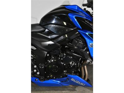 SUZUKI GSX-S 750 A – foto 3