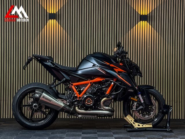 ktm - 1390-super-duke-r-evo