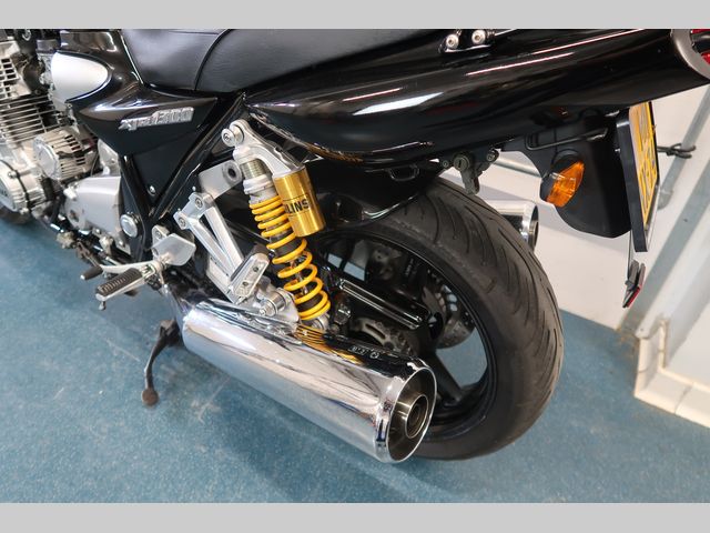 yamaha - xjr-1300