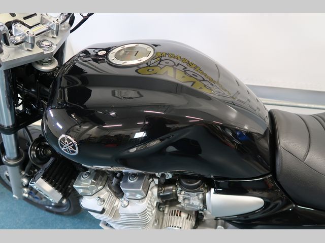 yamaha - xjr-1300